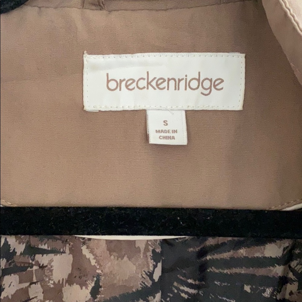 Women’s Jacket - Picture 2 of 4